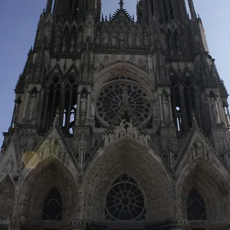 With Bedroom Near Train Station Apartment